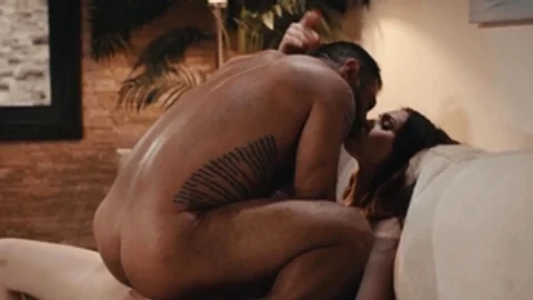 Transsensual: European Tori Easton together with big dick Draven Navarro