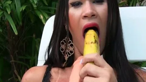 Sensual shelady Erika Lee Masturbates With A Banana And Sticks A sex toy Up Her wazoo